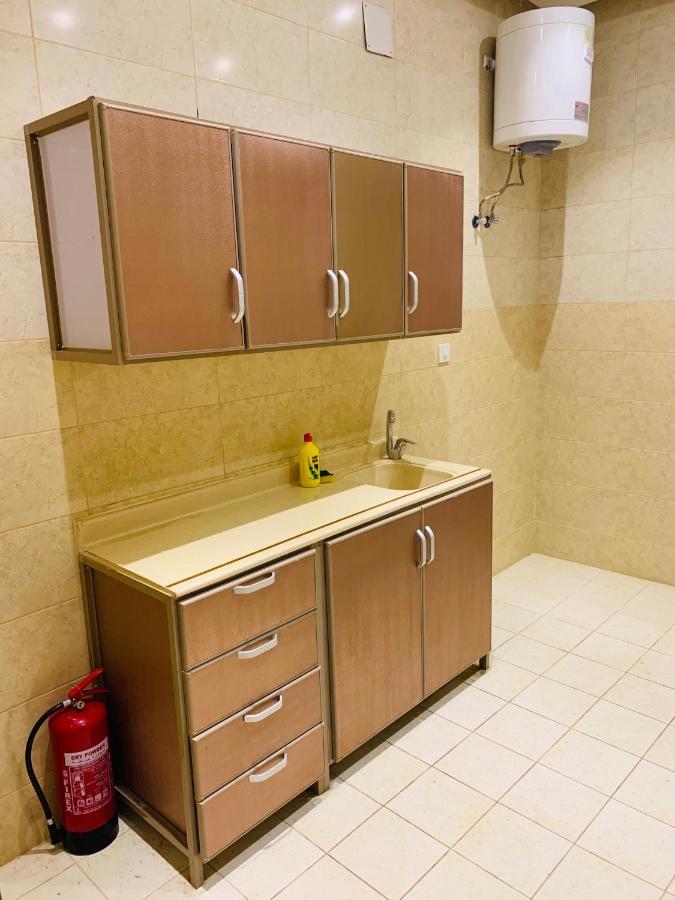 Al Bateel Furnished Apartments Эр-Рияд Экстерьер фото