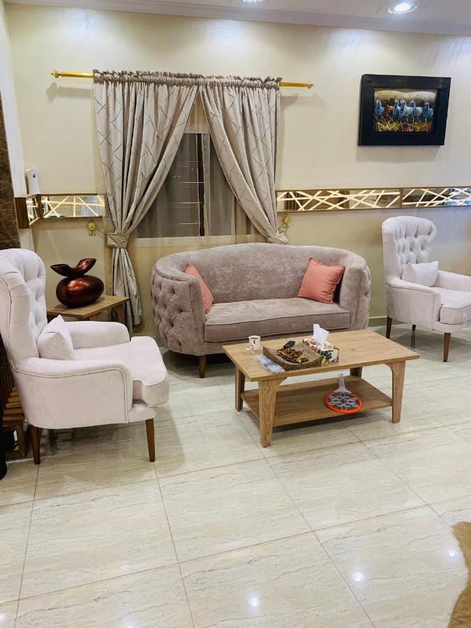 Al Bateel Furnished Apartments Эр-Рияд Экстерьер фото